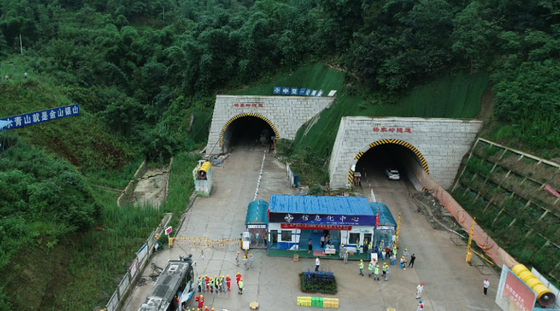 萬州環線某隧道(dào)監測