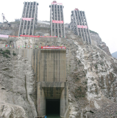 拉哇水(shuǐ)電(diàn)站(zhàn)